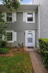 5731 Bramblegate Road Greensboro, NC 27409