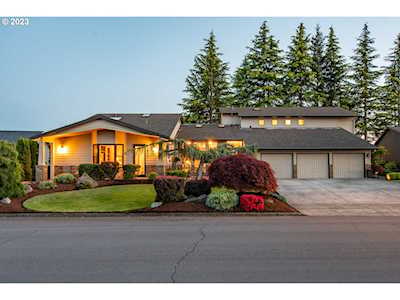 1209 NW 80th ST Vancouver, WA 98665