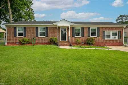 1407 Quiet Ct Portsmouth, VA 23701