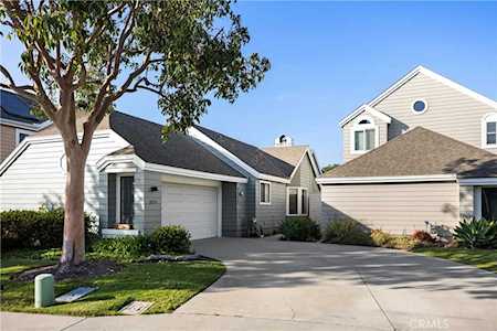 28241 Castlebrook #60 Mission Viejo, CA 92692