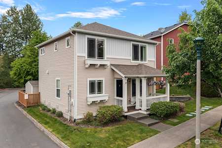 9409 Hancock Ave SE #10 Snoqualmie, WA 98065