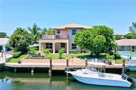 198 SE 2nd Avenue Pompano Beach, FL 33060