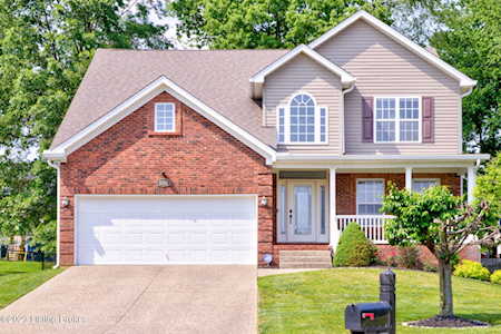 5028 Flora Springs Cir Louisville, KY 40299
