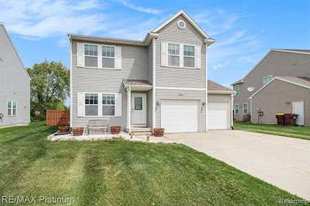 347 Sunbury Drive Howell Twp, MI 48855