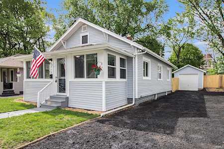 318 E Woodside Street South Bend, IN 46614