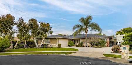 13531 Gershon Place North Tustin, CA 92705