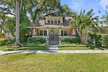 166 9th Ave NE St. Petersburg, FL 33701