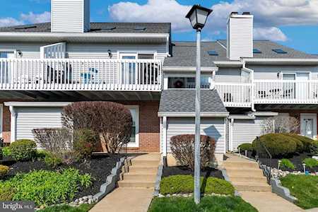 213 Park Place Dr Cherry Hill, NJ 08002