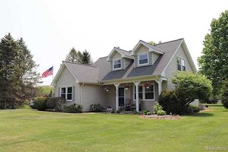 10424 Winsted Ln Brighton Twp, MI 48114