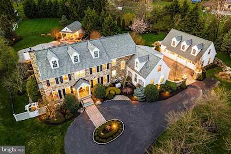 410 Boxwood Rd Bryn Mawr, PA 19010