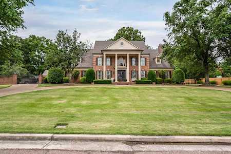 9546 Ednam Cv Germantown, TN 38139