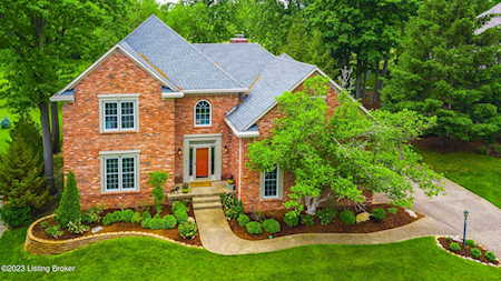 1713 Golden Leaf Way Louisville, KY 40245