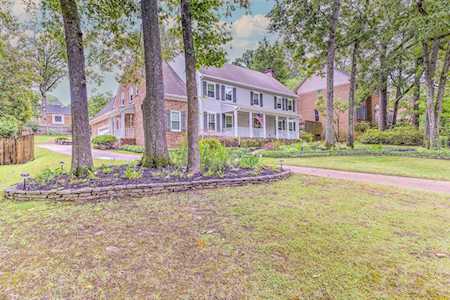 2734 Hunters Forest Dr Germantown, TN 38138