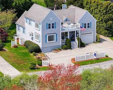 16 Island Drive Bourne, MA 02559