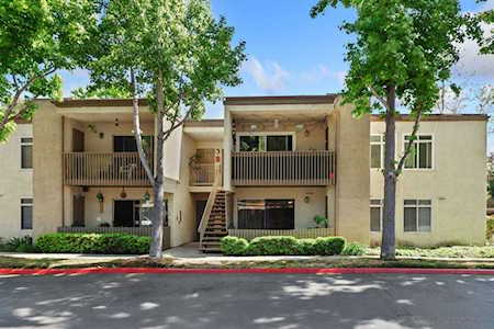 432 Edgehill Ln #63 Oceanside, CA 92054
