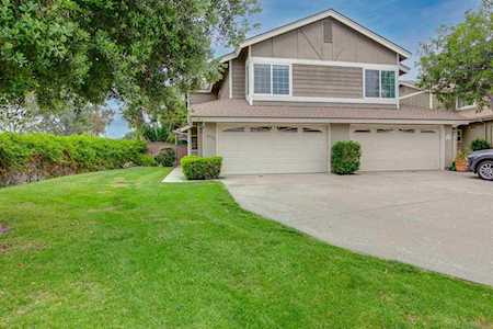 2952 Cape Cod Cir Carlsbad, CA 92010