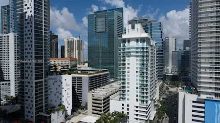 186 SE 12th Ter #709 Miami, FL 33131