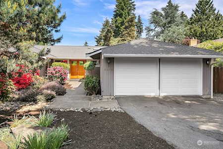 8370 SE 61st St Mercer Island, WA 98040