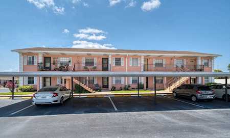 2250 Druid Rd E #806 Clearwater, FL 33764