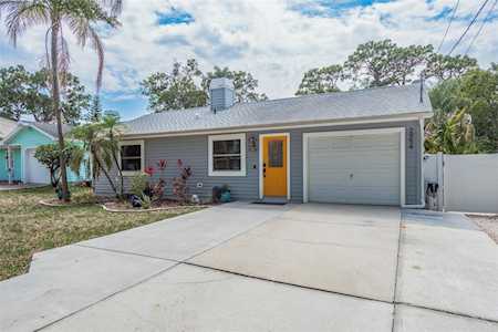 2954 Bay View Dr Safety Harbor, FL 34695
