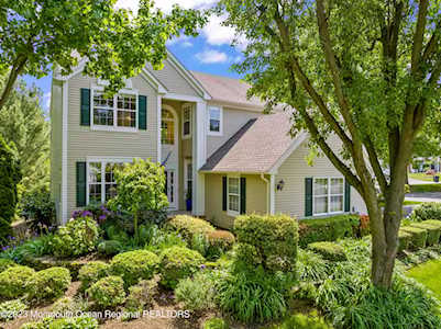 2 Nicholson Key Colts Neck, NJ 07722