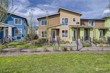 668 SW 100th St Seattle, WA 98106