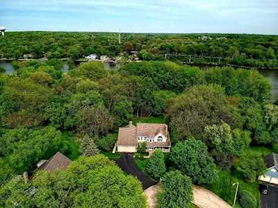 4030 Green Willow Ln St. Charles, IL 60175