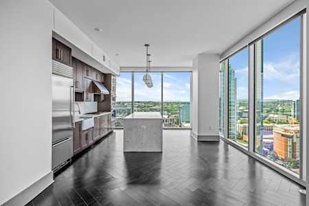 1616 West End Ave #1708 Nashville, TN 37203