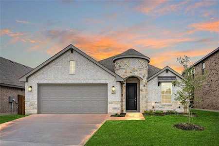 9921 Mescalbean Boulevard Fort Worth, TX 76036