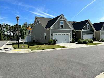 1838 Whelp Way Chesapeake, VA 23323
