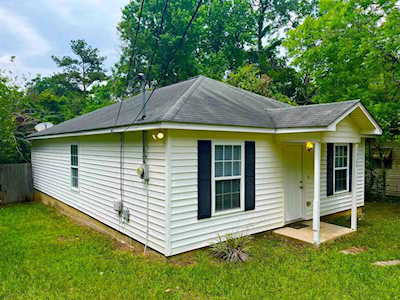 1520 Elberta Dr Tallahassee, FL 32304