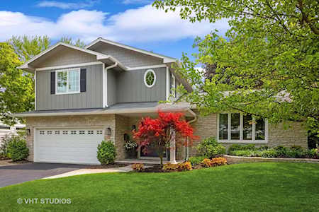 24 Waxwing Ave Naperville, IL 60565