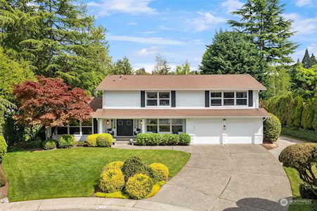 39 Orcas Key Bellevue, WA 98006