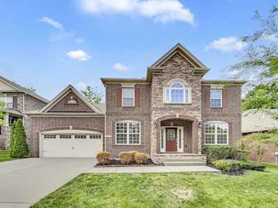 240 Sterling Woods Dr Mount Juliet, TN 37122