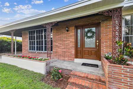 210 Redwood Ave Temple Terrace, FL 33617
