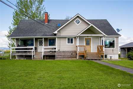 296 N Welcome Slough Rd Cathlamet, WA 98612