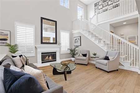 22 Sunswept Mesa Aliso Viejo, CA 92656