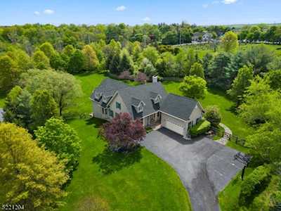215 Van Zandt Rd Montgomery Twp., NJ 08558