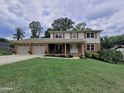 5501 Lance Dr Knoxville, TN 37909