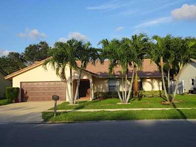 21191 White Oak Avenue Boca Raton, FL 33428