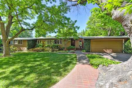 930 Inez Way Sacramento, CA 95822