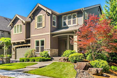 6219 Whitaker Ln SE Snoqualmie, WA 98065