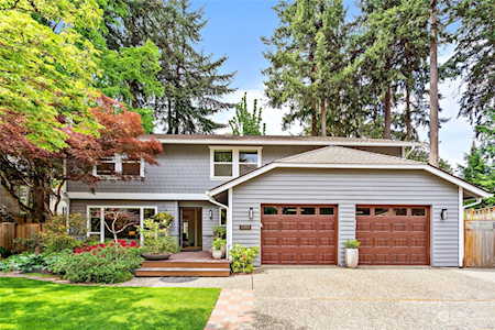 11812 102nd Place NE Kirkland, WA 98033