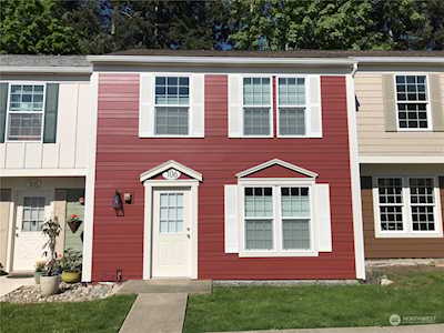 27015 47th Ave S #106 Kent, WA 98032