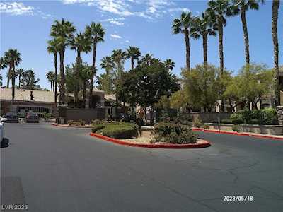7704 Constanso Ave #204 Las Vegas, NV 89128