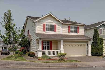 225 Glennwood Ave SE Renton, WA 98056