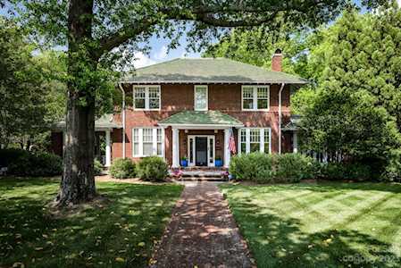 34 Spring St NW Concord, NC 28025