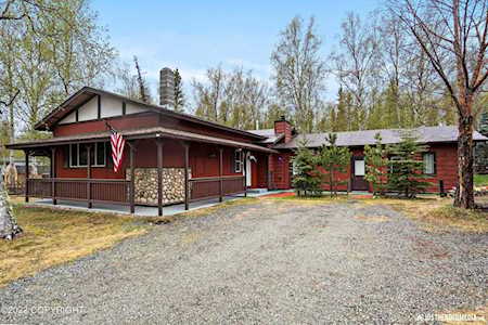 1565 E Scotwood Dr Wasilla, AK 99654