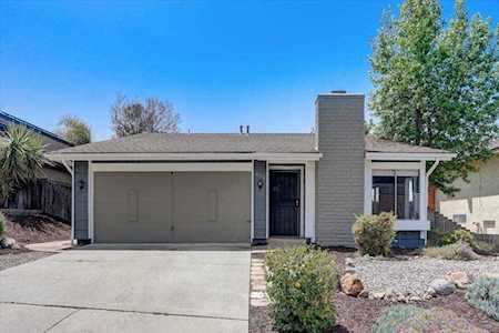 619 Wildflower Pl Escondido, CA 92026