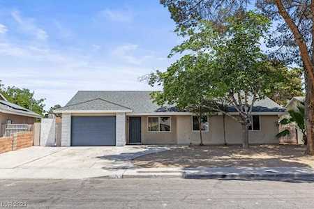 125 Hillsway Dr Las Vegas, NV 89110